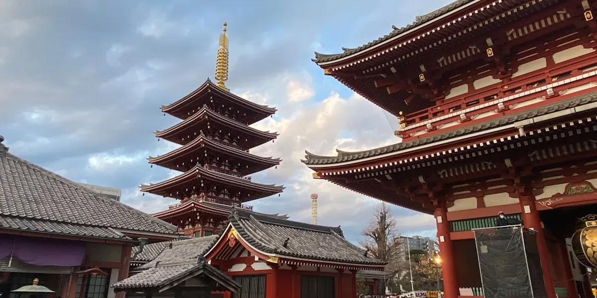 Senso-ji temple in Asakusa Tokyo at sunrise with the iconic lantern gate and empty streets