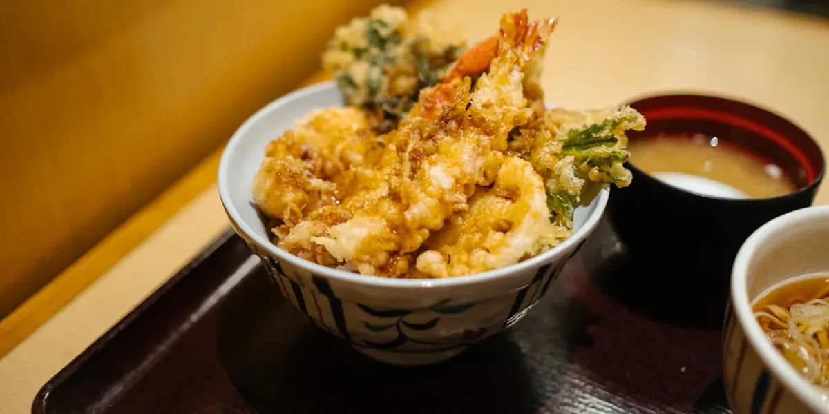 A plate of momiji tempura — Japanese deep-fried maple leaves, the iconic autumn food in Kansai